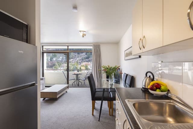 One Bedroom Apartment with Private Balcony