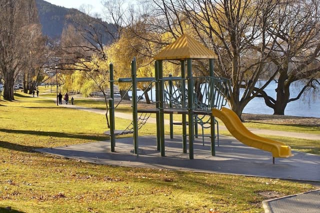 Luxury Townhome, 3 Bedrooms, Lakeside