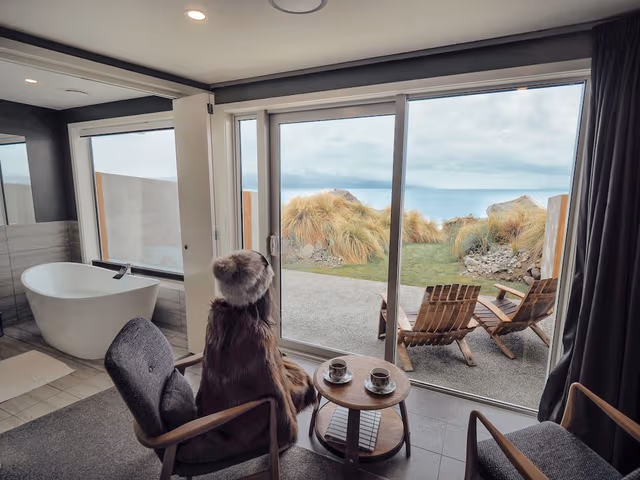 Lake View Suite