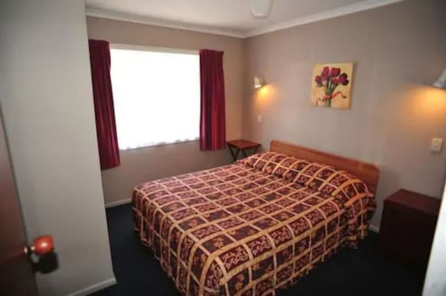 Standard Suite, 1 Bedroom, Non Smoking, Kitchen (unit / twin)