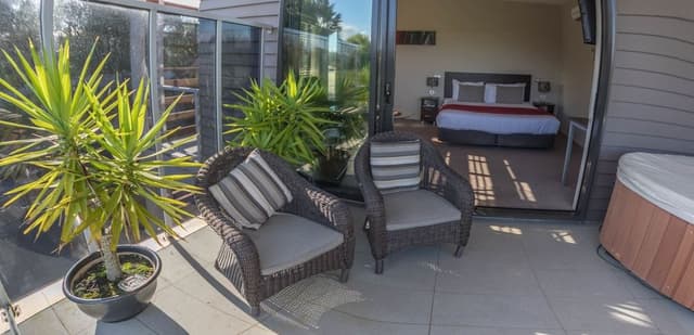 Mountain View Suite