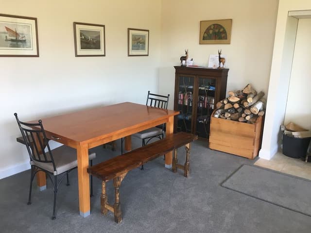 Deluxe Farm Stay Cottage