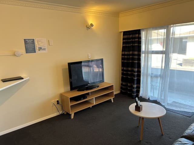 2 Bedroom Unit