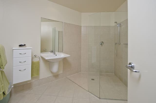 Apartment, 2 Bedrooms, Partial Sea View