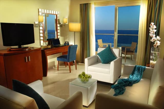 Deluxe Sea View Room