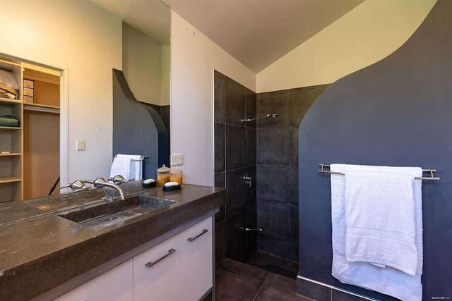 Private 3 Bedroom House