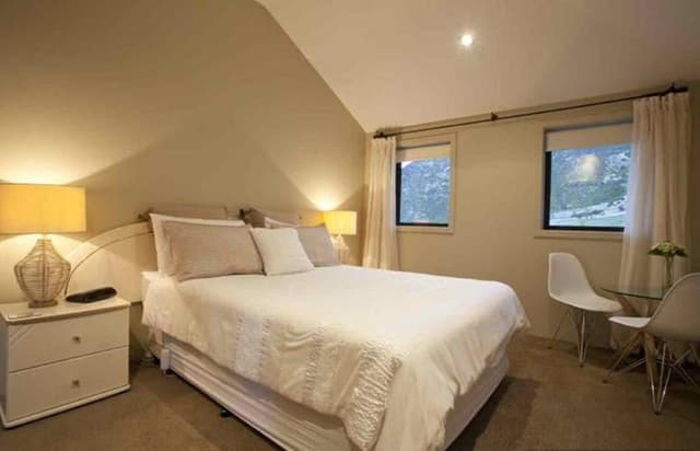 Mountain View Suite