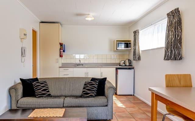 One Bedroom Apartment Garden View