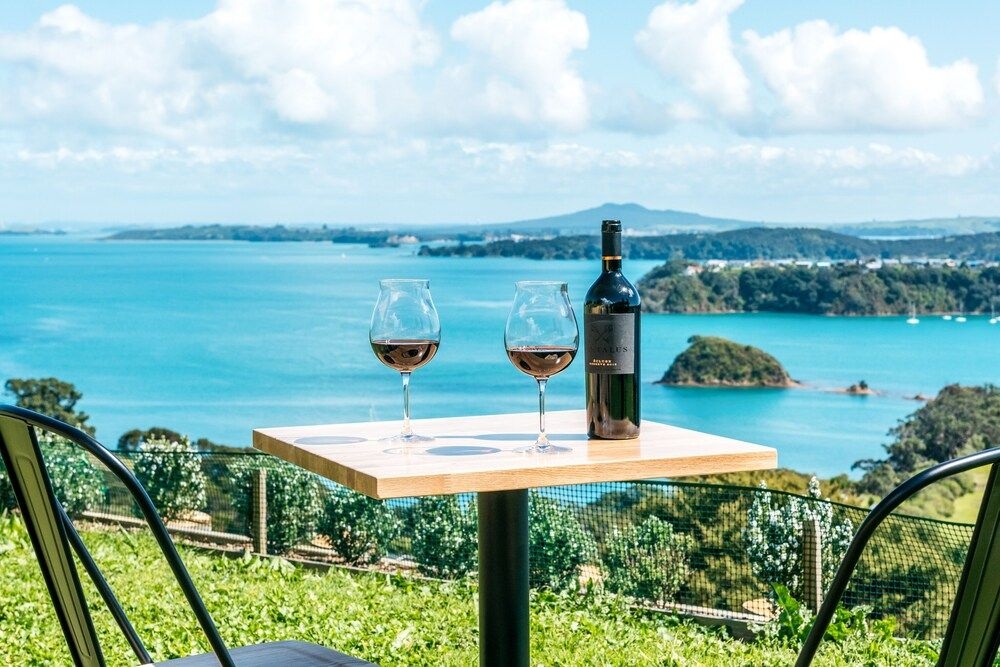 Te Whau Point1