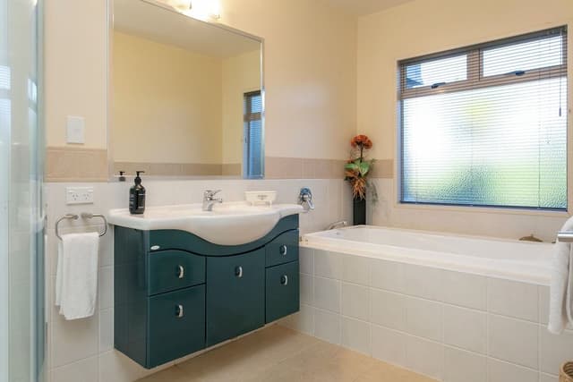 Luxury House, Multiple Beds, Lake View, Lakeside