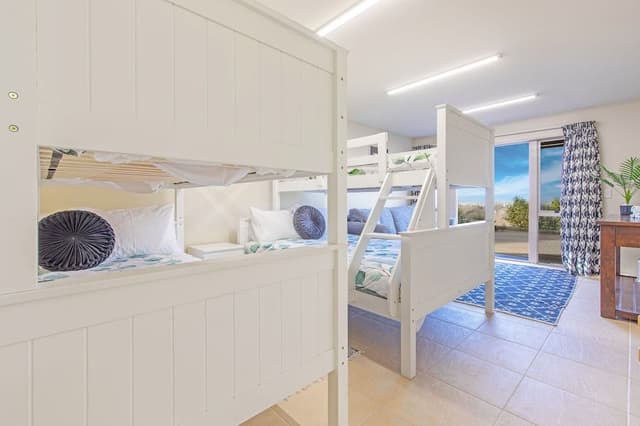 Luxury House, Multiple Beds, Lake View, Lakeside