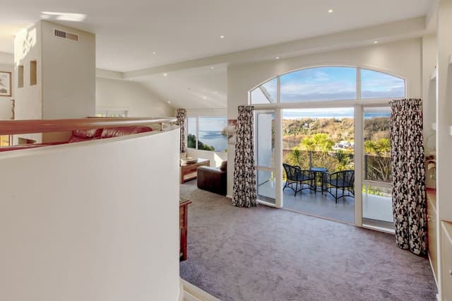 Luxury House, Multiple Beds, Lake View, Lakeside