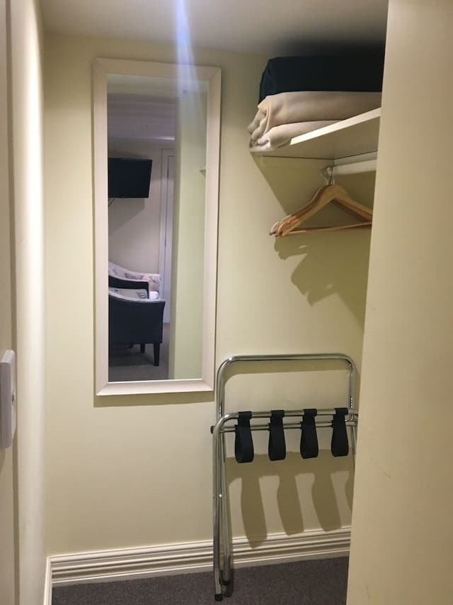 Studio, 1 Queen Bed (Unit 11 - Queen Studio)
