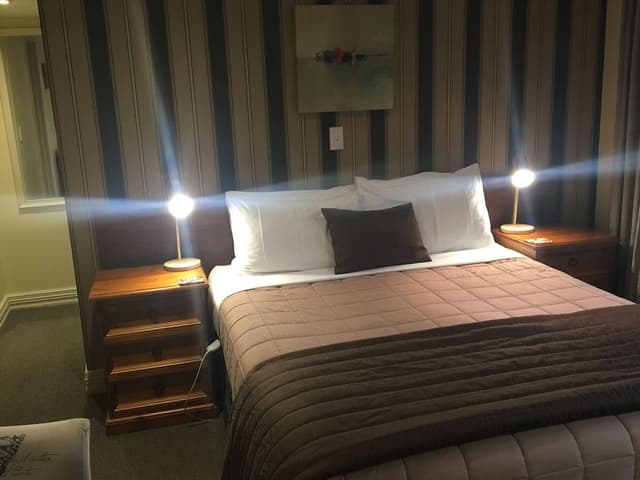 Studio, 1 Queen Bed (Unit 11 - Queen Studio)