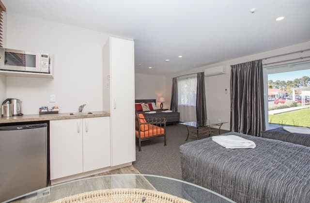 Family Studio, Multiple Beds, Kitchenette