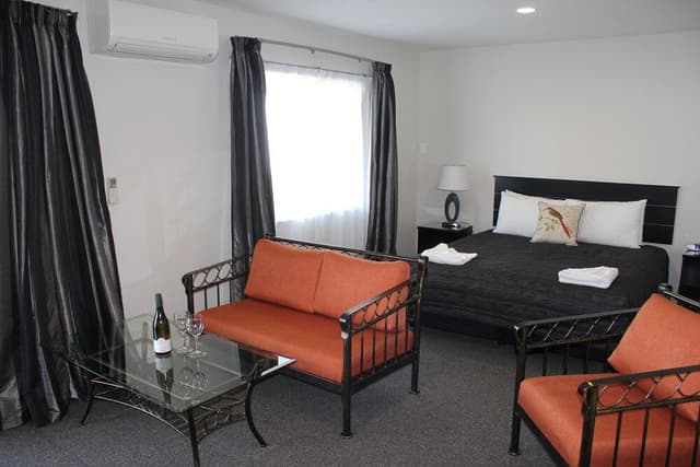 Family Studio, Multiple Beds, Kitchenette