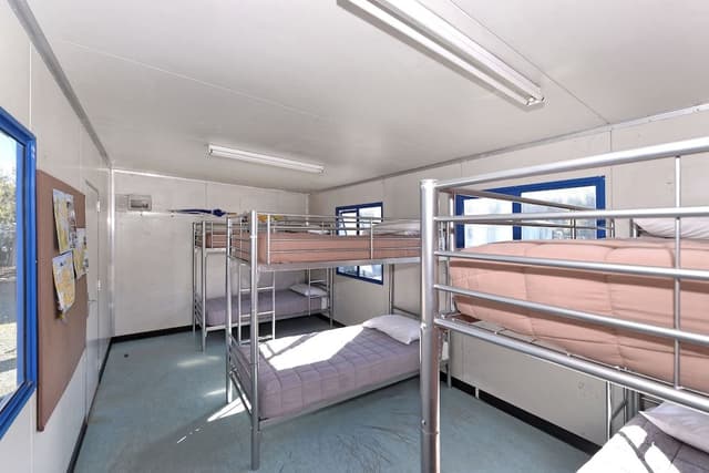 Basic Shared Dormitory, Mixed Dorm