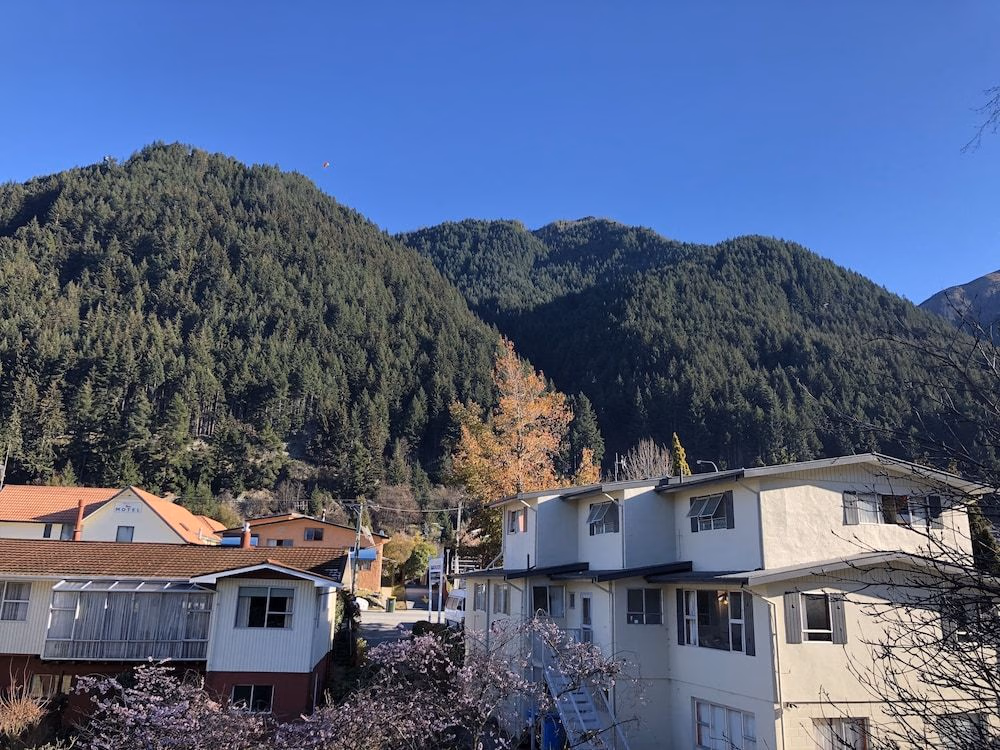 Koura Apartments Central Queenstown1