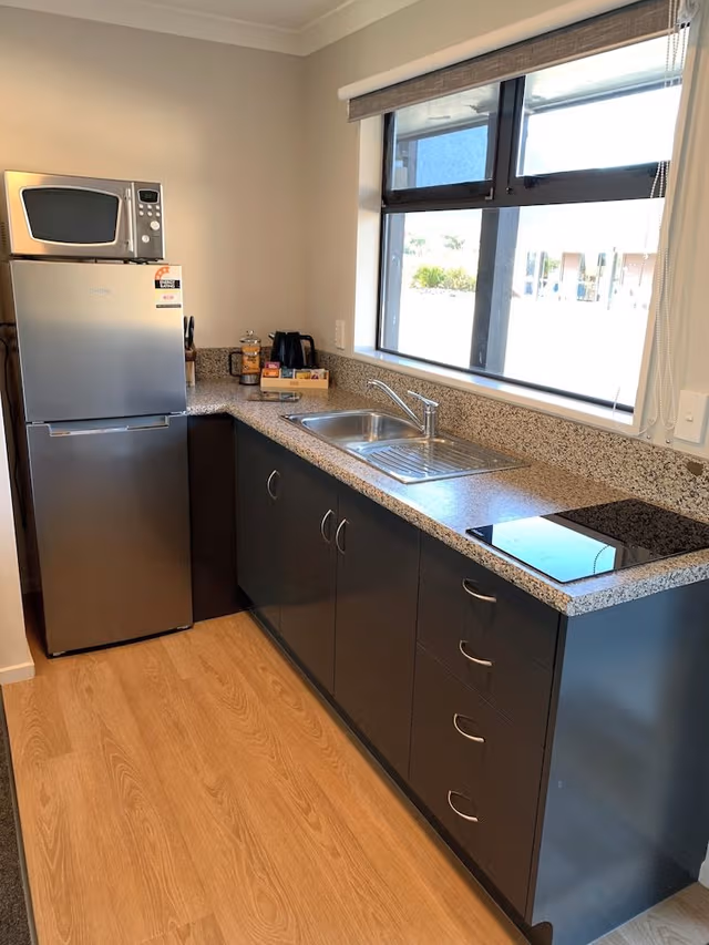 Family Studio, Multiple Beds, Non Smoking, Kitchenette (Ground)