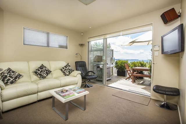Deluxe Apartment, 2 Bedrooms, Kitchen, Ocean View (Kawau)