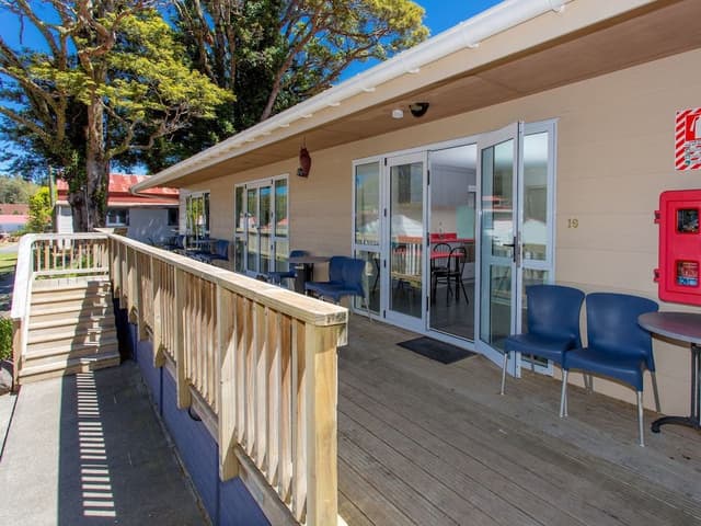 Motel Unit