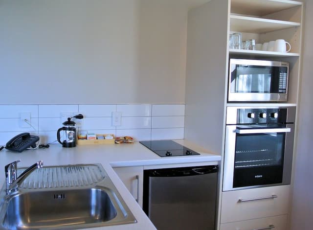 1 Bedroom Apartment with Spa Bath