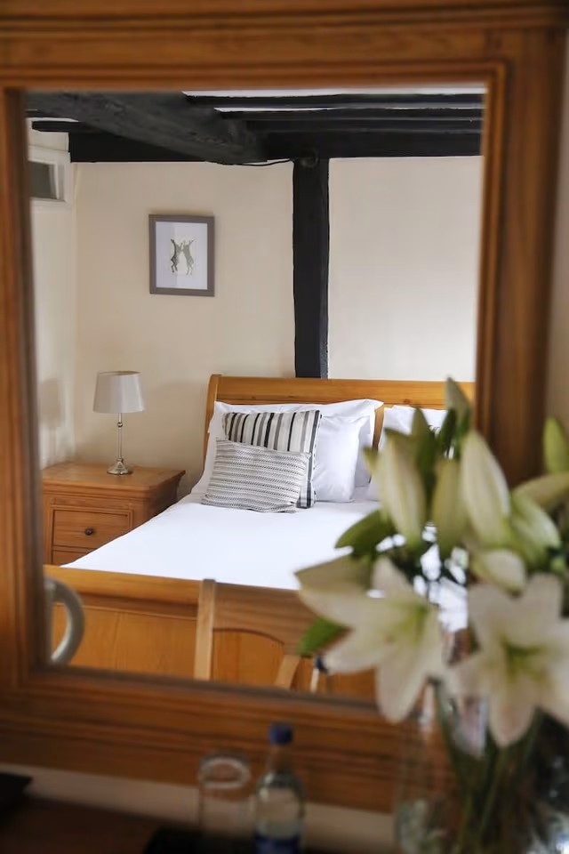 Double Room (Small)