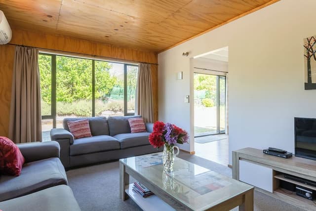House 3 bedrooms