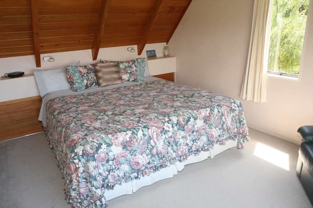 Luxury Cottage, 2 Bedrooms, Garden Area