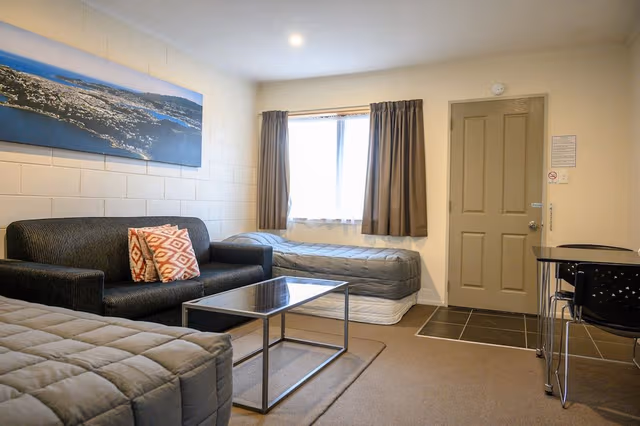 Family Suite, 1 Bedroom, Non Smoking, Kitchen
