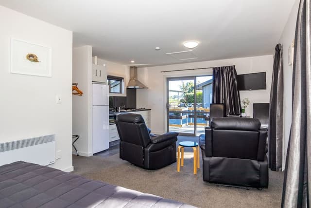 2 Bedroom Family Unit