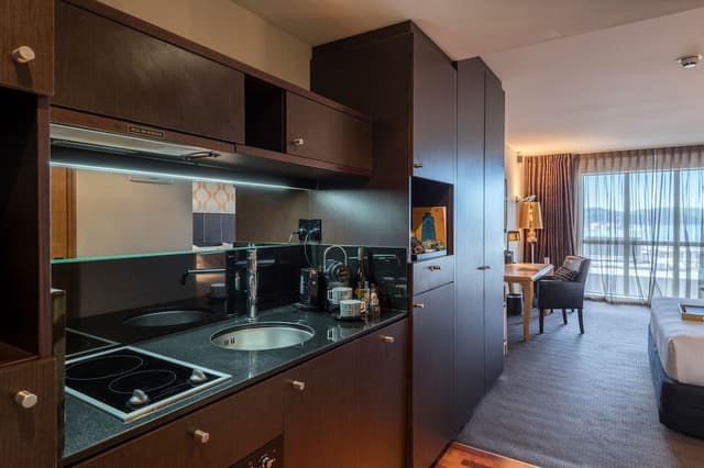 Studio Apartment King Harbour View
