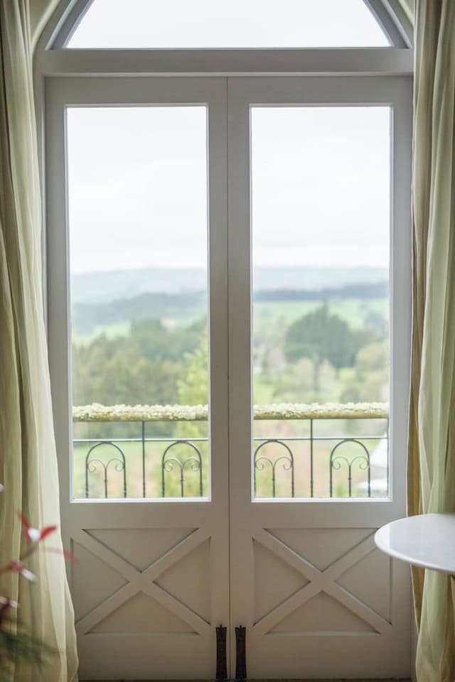 The Farm View Room