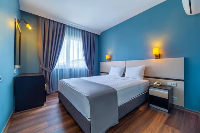Standard Single Room - Air Conditioning Excluded