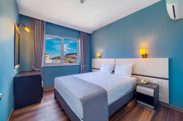 Standard Single Room - Air Conditioning Excluded