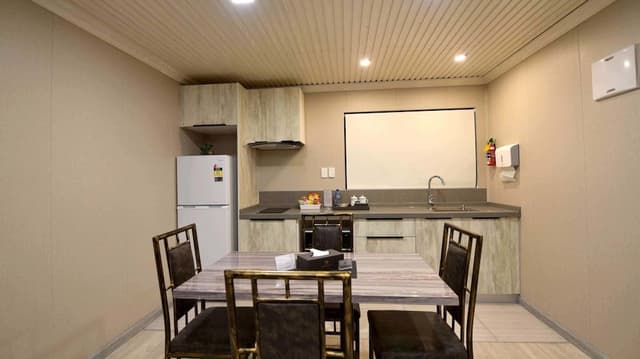 Executive King Suite