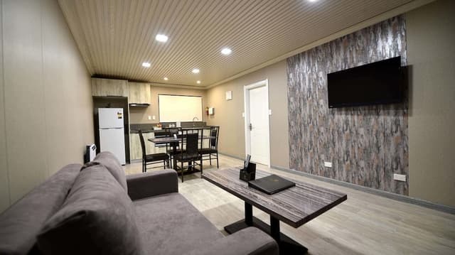Executive King Suite