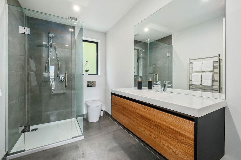 Bright, Modern, Plush - Brand New Townhouse4