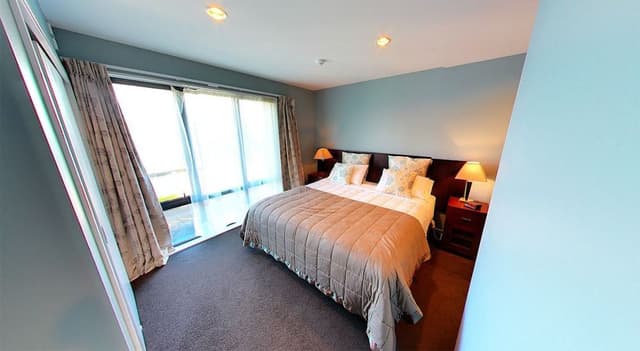 Deluxe Two Bedroom Apartment