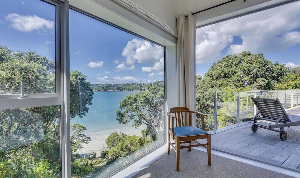 Absolute Beachfront Oneroa Bay Absolute Beachfront Oneroa Bay