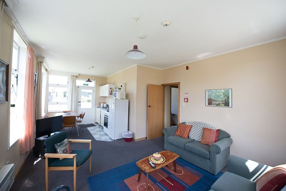 Koru Flat3