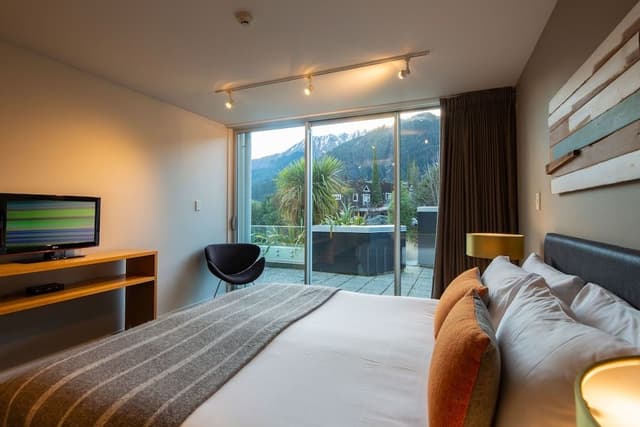 Apartment, 2 Bedrooms, 2 Bathrooms, Mountain View