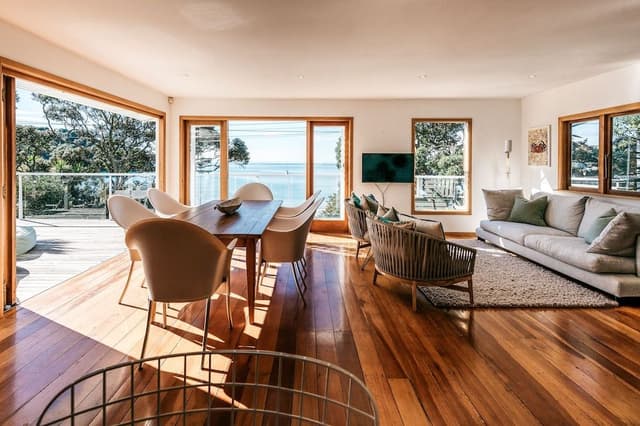 House, 3 Bedrooms, 2 Bathrooms, Ocean View