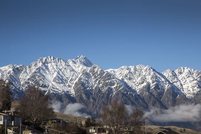 Apartment, 3 Bedrooms, 2 Bathrooms, Mountain View