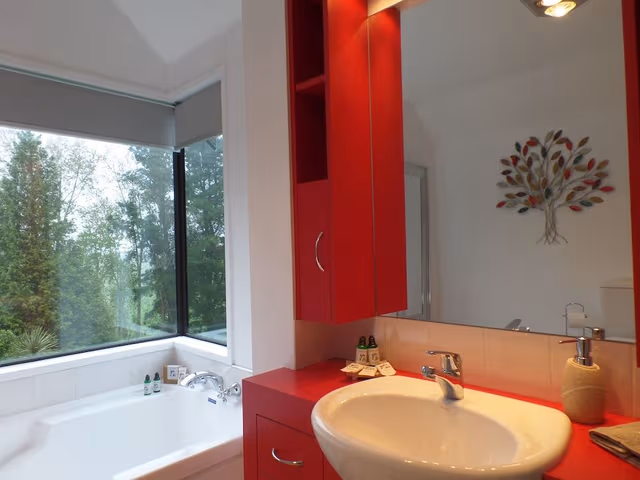 Superior Room (Upstairs Retreat)
