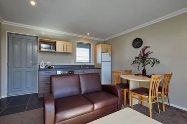 Two Bedroom Spa Suite