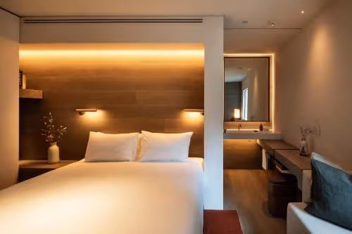 Interconnecting King Room