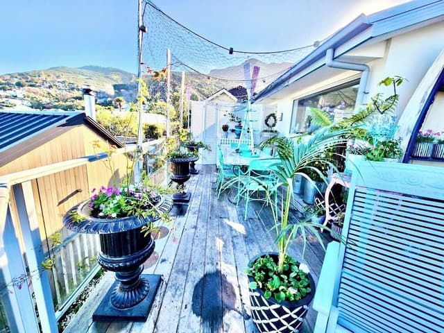 Sea and Bay views in style - Boatique House