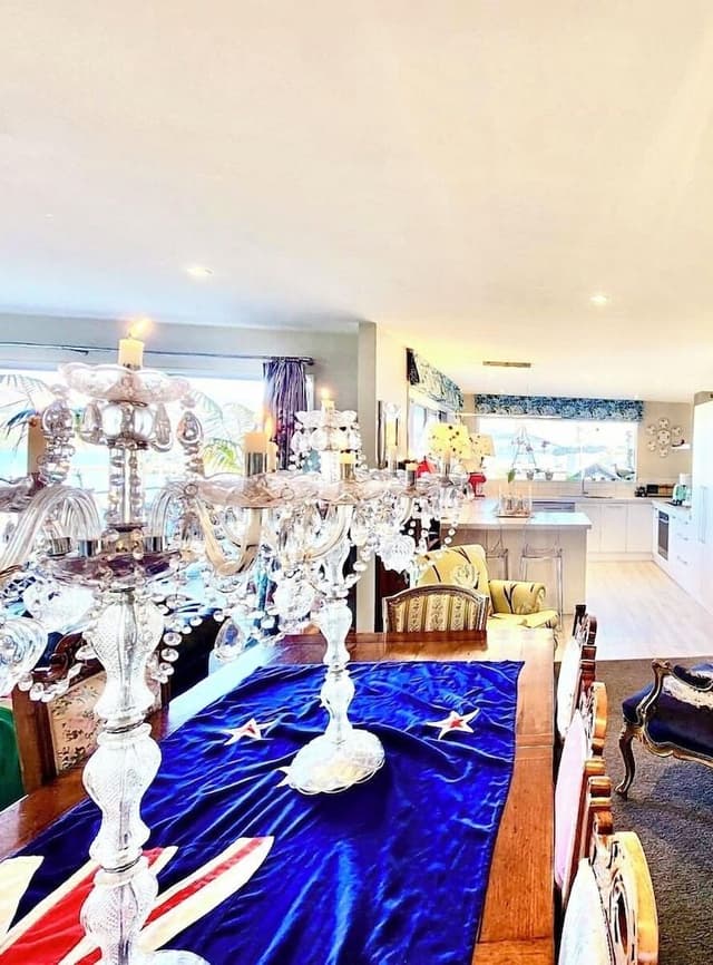 Sea and Bay views in style - Boatique House