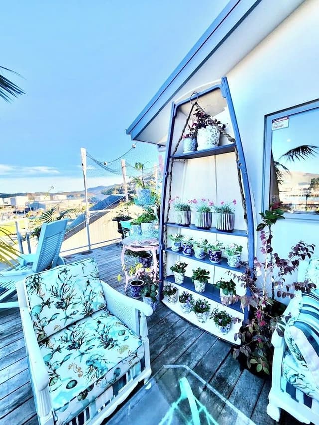 Sea and Bay views in style - Boatique House